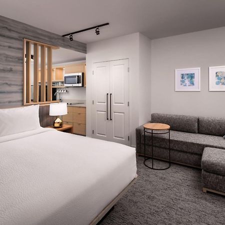 Towneplace Suites By Marriott เวสต์ เคโลว์นา ภายนอก รูปภาพ