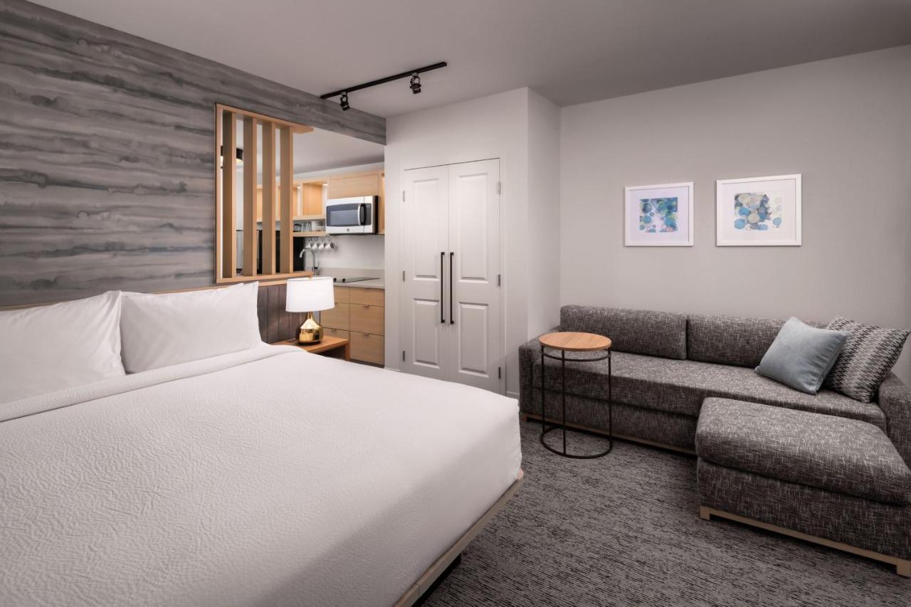 Towneplace Suites By Marriott เวสต์ เคโลว์นา ภายนอก รูปภาพ